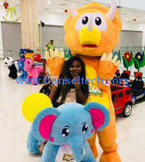 China Hansel  shopping center plush walking electric stuffed animals adults can ride supplier
