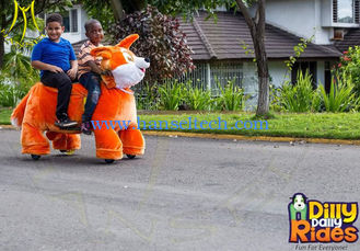 China Hansel indoor amusement park equipment animal motorized ride for mall driving car animals supplier