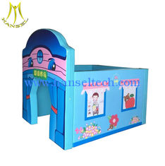 China Hansel 2018 newest design children play area maze games indoor wooden house supplier