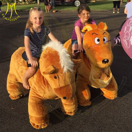 Hansel  battery operated electric walking horse toy ride on plush horse supplier
